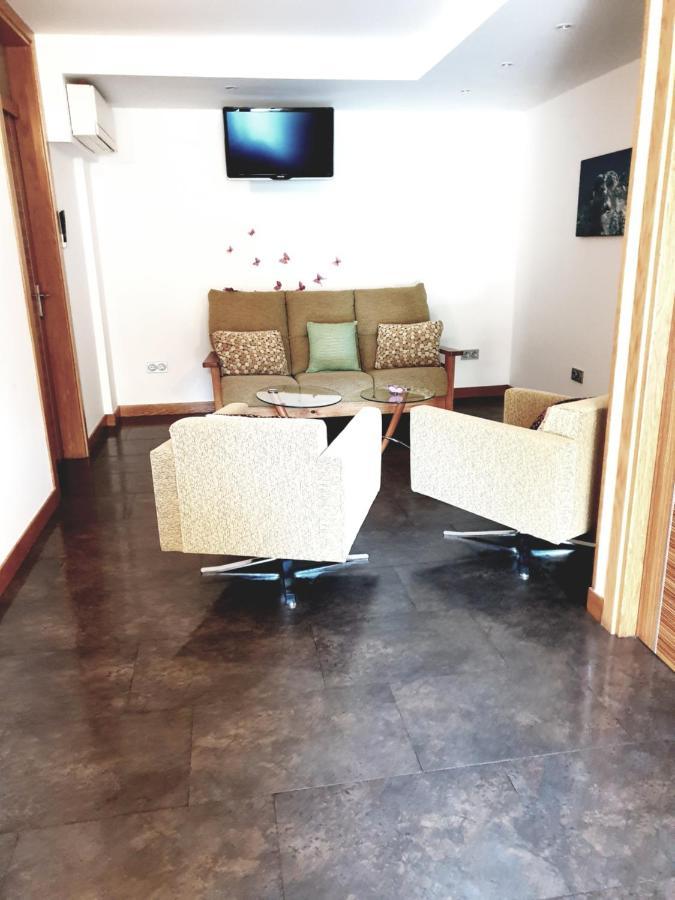 Pension Paloma - Oiartzun Extérieur photo