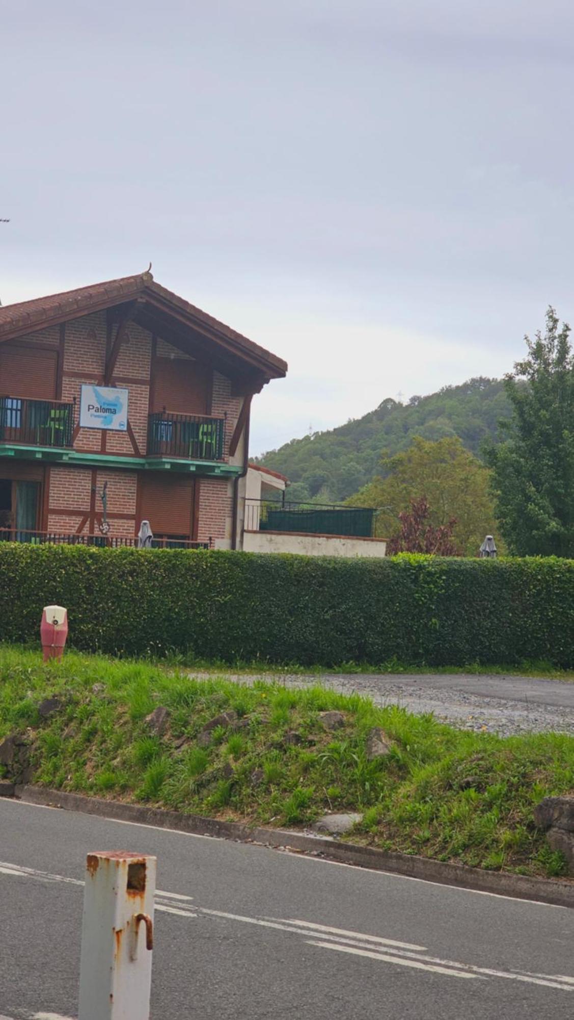 Pension Paloma - Oiartzun Extérieur photo